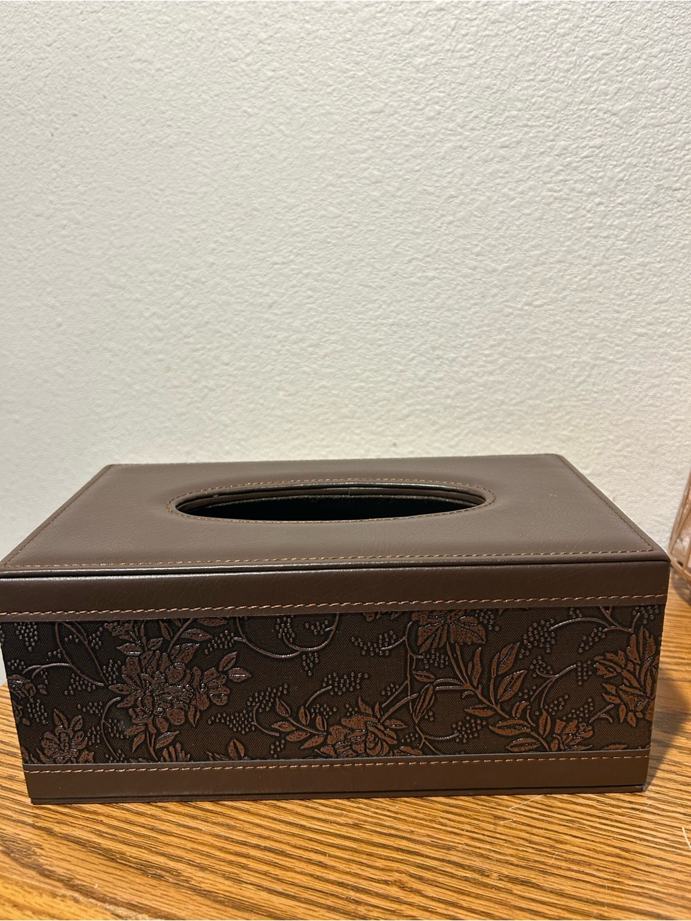 Brown Leather Decorative Tissue Box Cover - Elegant Floral Design